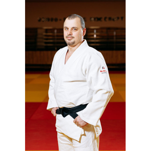 Біле кімоно для хлопців/чоловіків, дзюдо, TM BUDOGI серія ADVANCED, щільність 500 гр/м.кв.